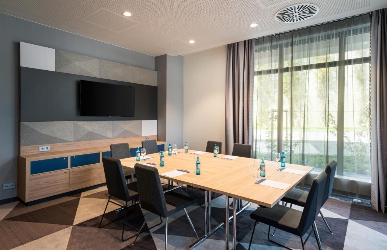 Holiday Inn Express - Rosenheim By Ihg מראה חיצוני תמונה